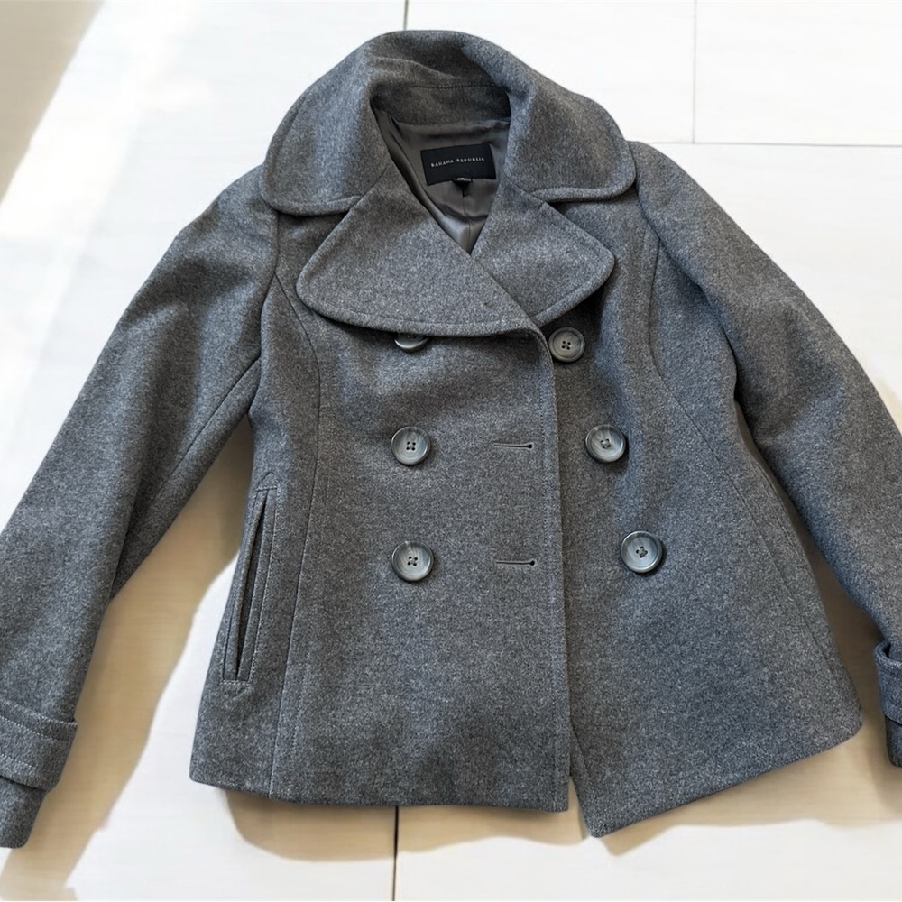 Banana Republic Gray Peacoat